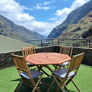  Hébergement de vacances Valley House Madeira